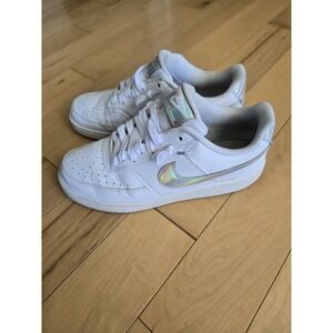 Nike Court Vision Women's White Leather Low Top Sneakers Size  7